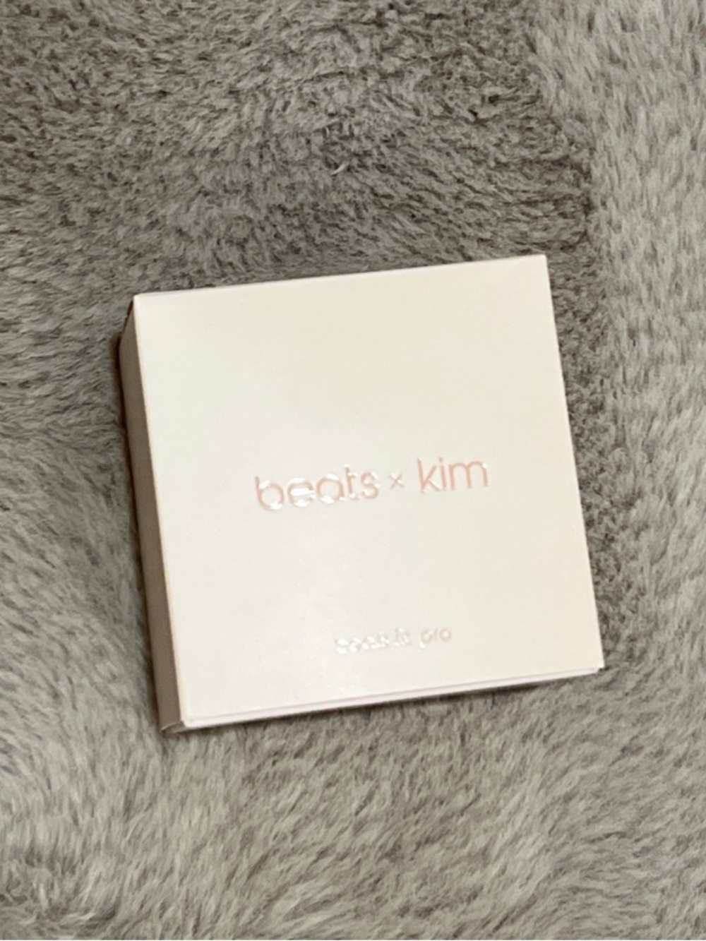 Beats x Kim Special Edition - Blush Pink Box